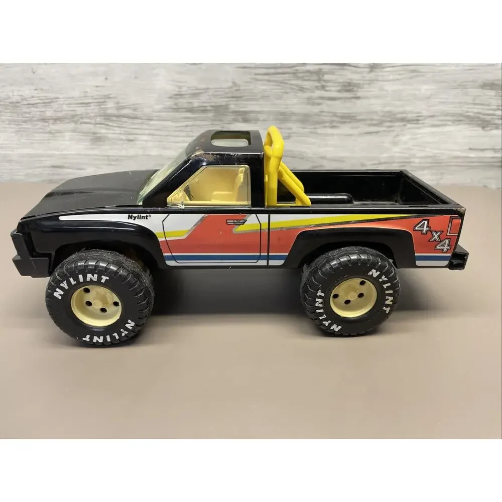 Vintage Nylint 4x4 Pickup Truck Pressed Steel‎ Big Tires USA